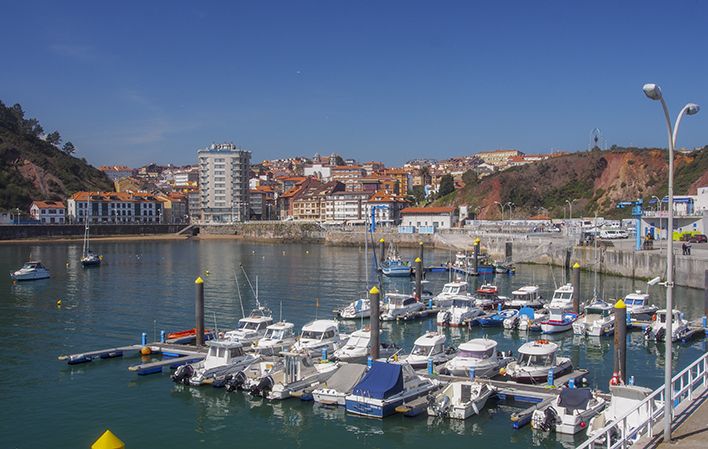 Candás: a seaside gem steeped in history and Cantabrian flavor